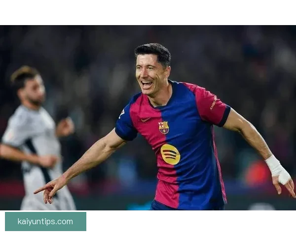 莱万以185场117球追平斯托伊奇科夫 并列巴萨队史射手榜第十四位